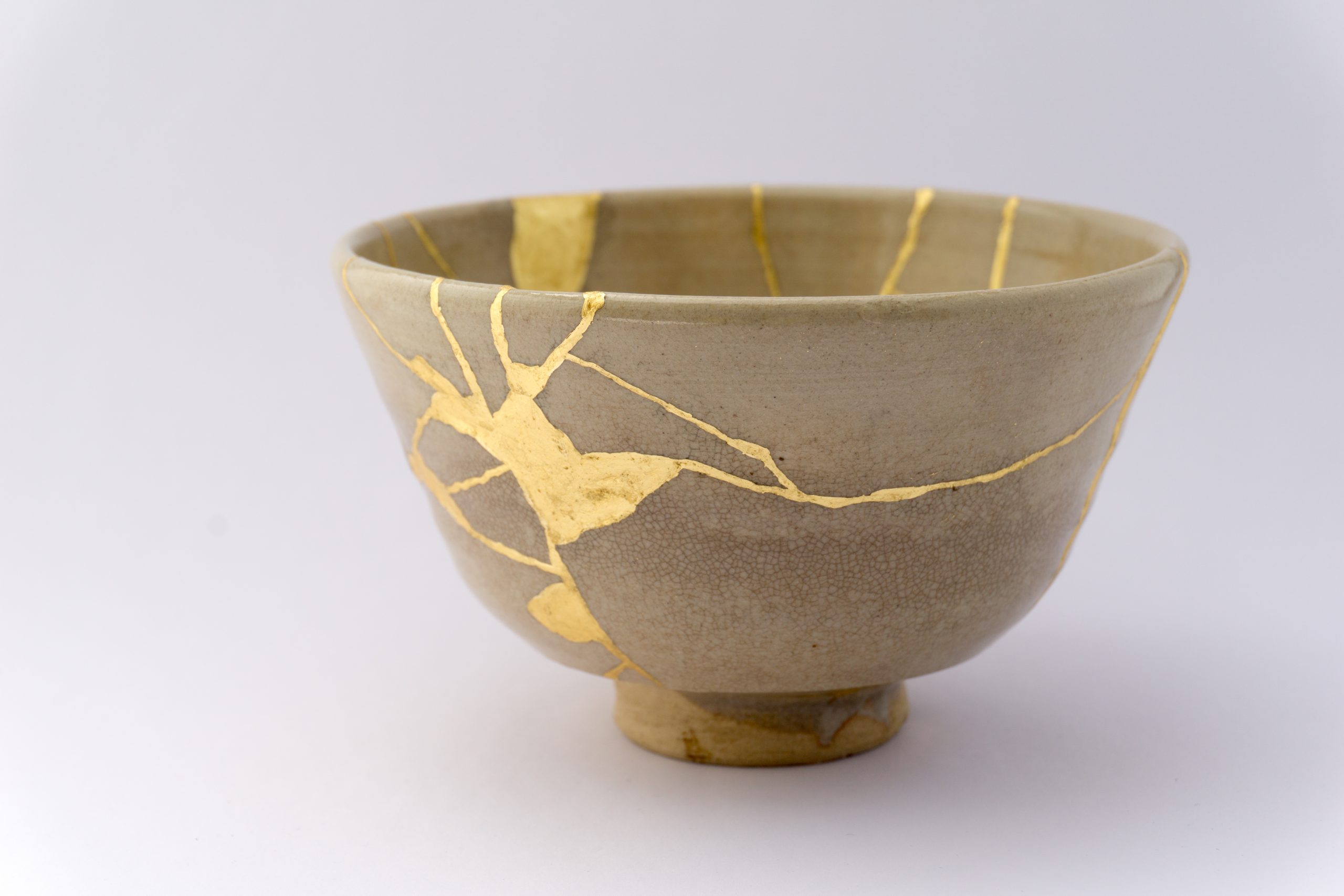 Kintsugi Japanese antique ceramic bowl