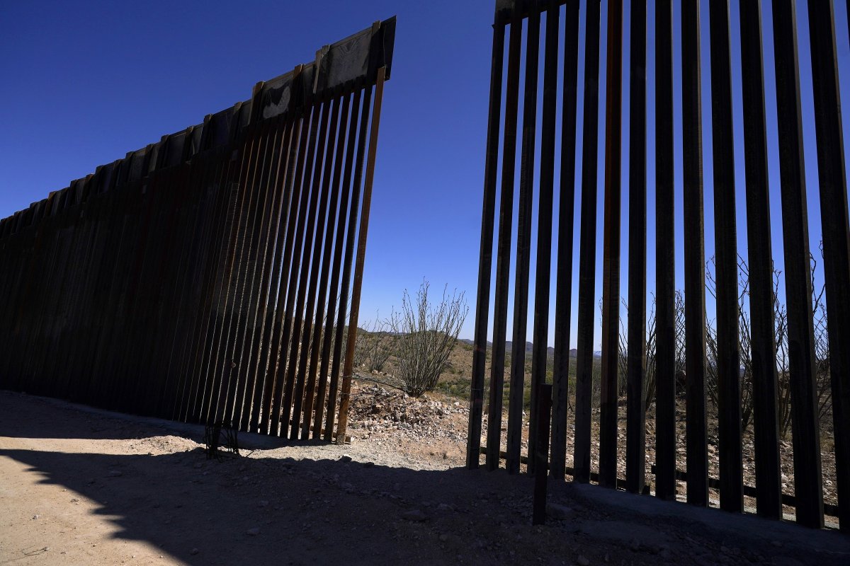 Border wall in Arizona