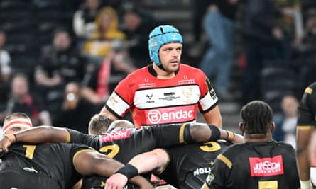 Zach Mercer of Gloucester faces the Sharks scrum in the Challenge Cup final