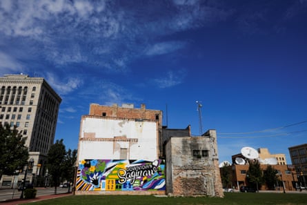 a mural reads ‘downtown Saginaw’