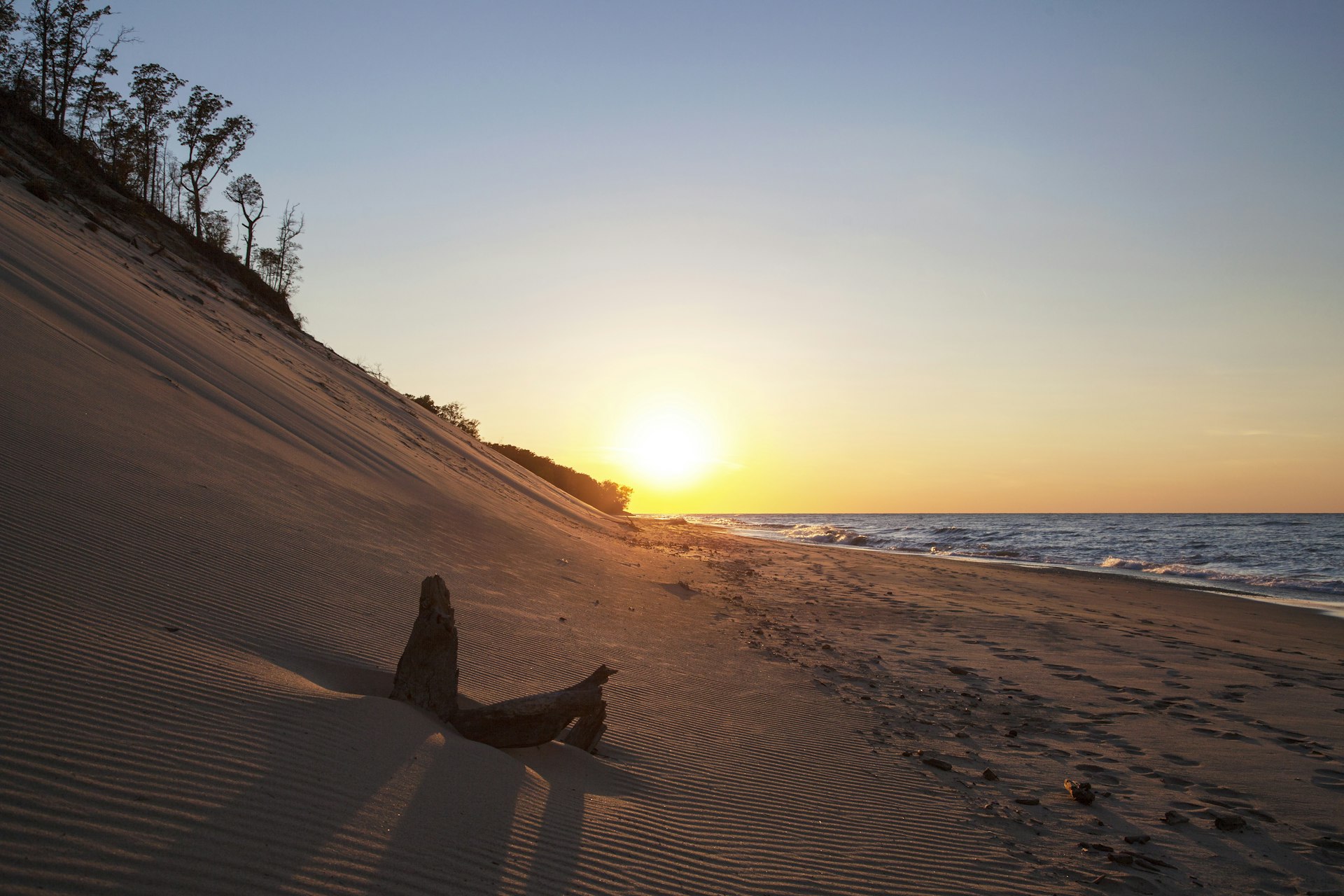 Sunset on the shore of Lake Michigan in the Indiana Dunes National Park.