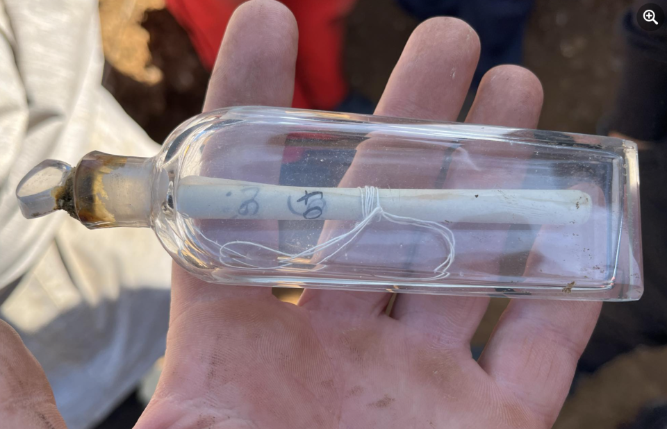 200-year-old message in a bottle discovered in France / Credit: Eu