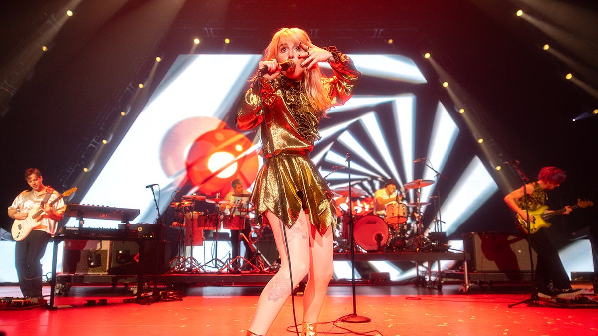 Paramore performing