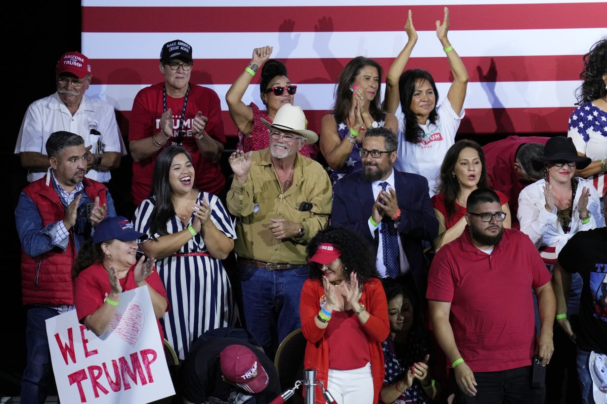 Trump crowd, Tucson rally Sept 12th